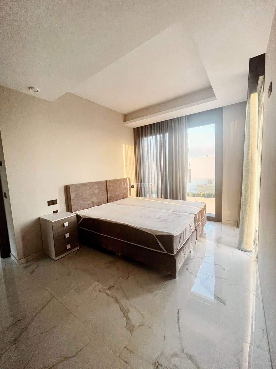 5 quarto Moradia para arrendar em Finestrat com piscina garagem - 7 300 € (Ref: 9094806)