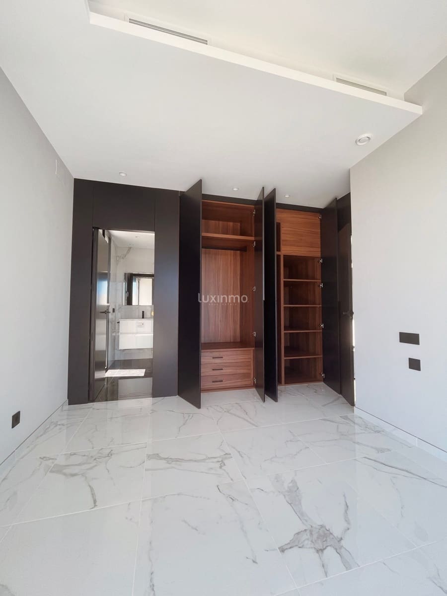 5 quarto Moradia para arrendar em Finestrat com piscina garagem - 7 300 € (Ref: 9094806)