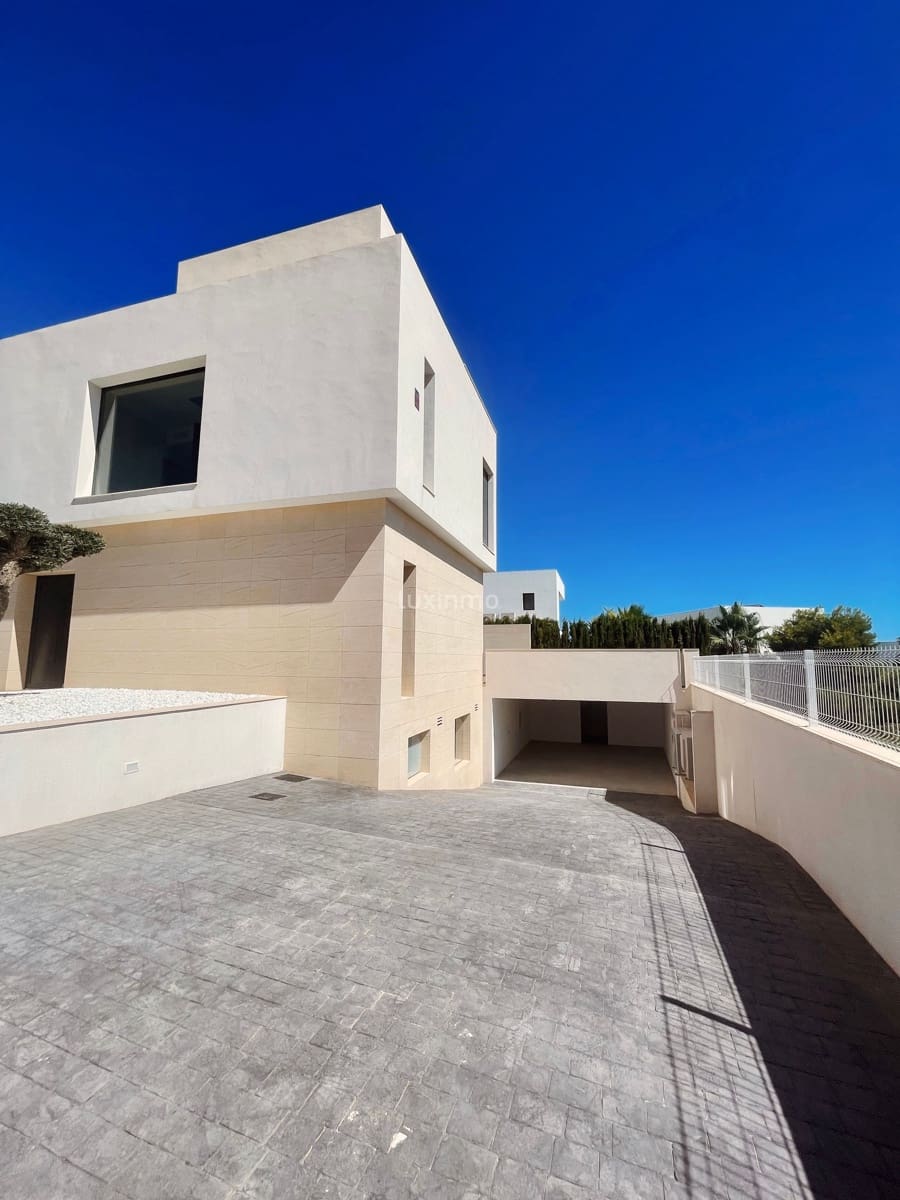 5 quarto Moradia para arrendar em Finestrat com piscina garagem - 7 300 € (Ref: 9094806)