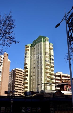 2 chambre Bureau à vendre à Benidorm avec piscine garage - 2 200 000 € (Ref: 9099782)