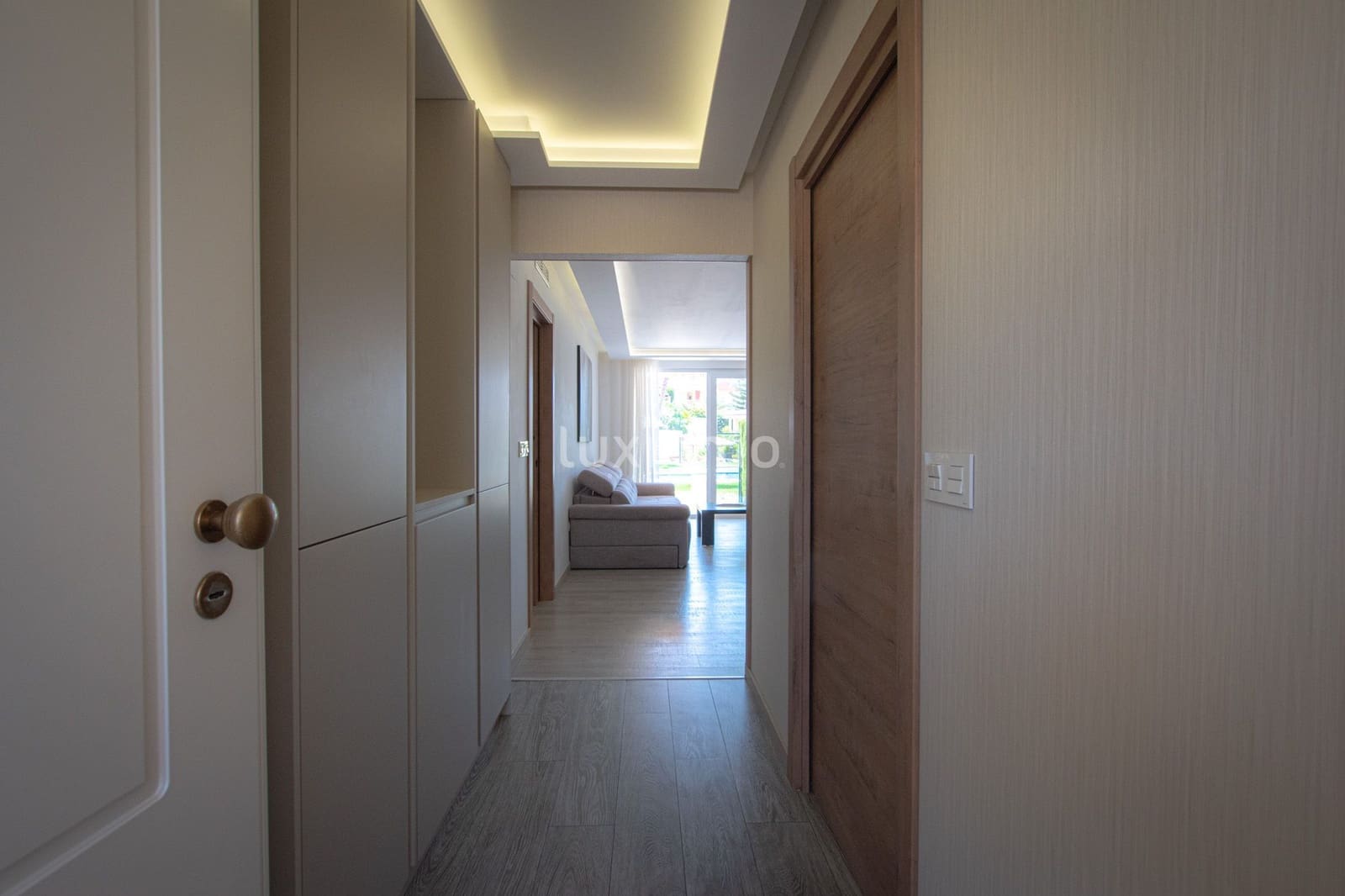 2 soveværelse Lejlighed til leje i Calpe / Calp med swimmingpool garage - € 1.350 (Ref: 9104065)