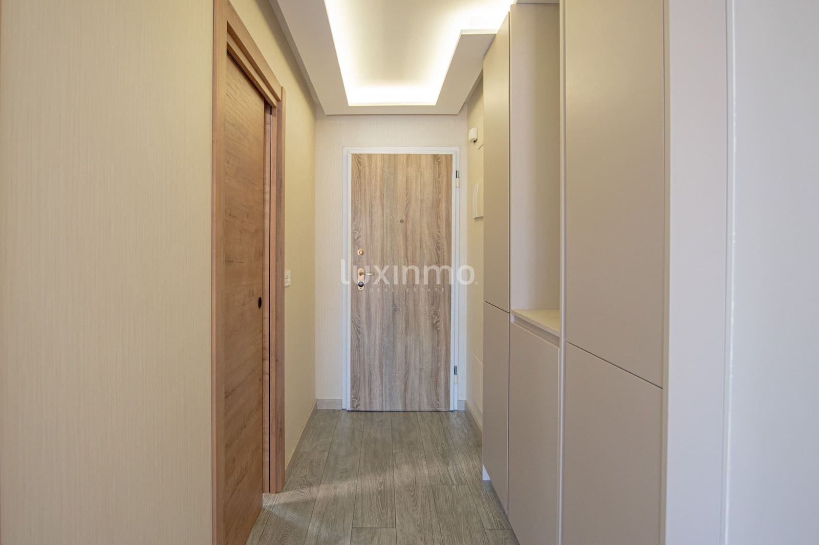 2 soveværelse Lejlighed til leje i Calpe / Calp med swimmingpool garage - € 1.350 (Ref: 9104065)