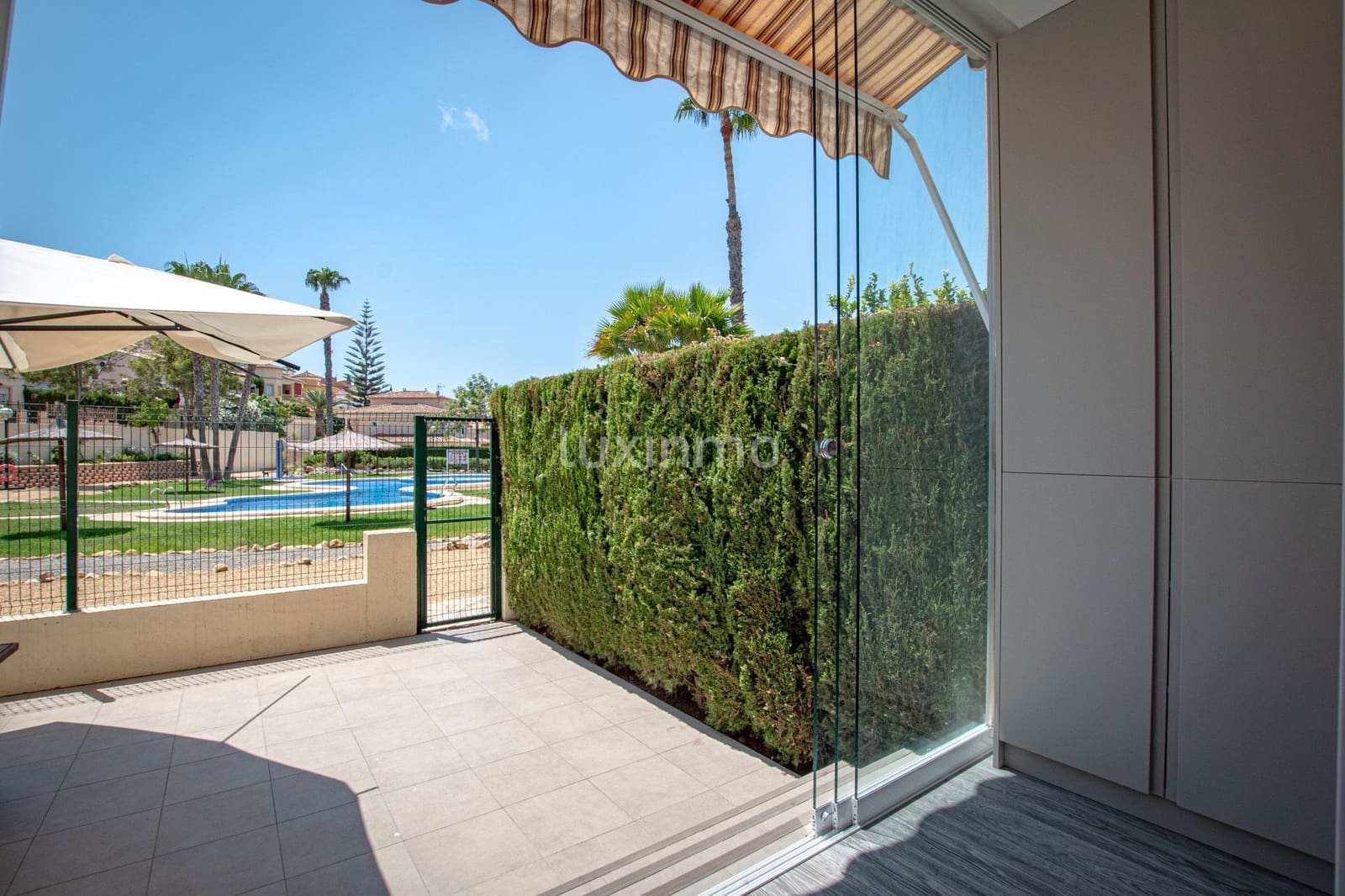 2 soveværelse Lejlighed til leje i Calpe / Calp med swimmingpool garage - € 1.350 (Ref: 9104065)