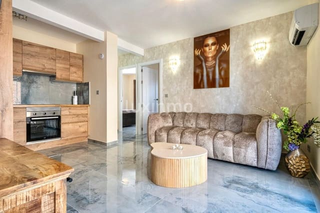 2 slaapkamer Flat te huur in Benidorm - € 1.250 (Ref: 9126342)