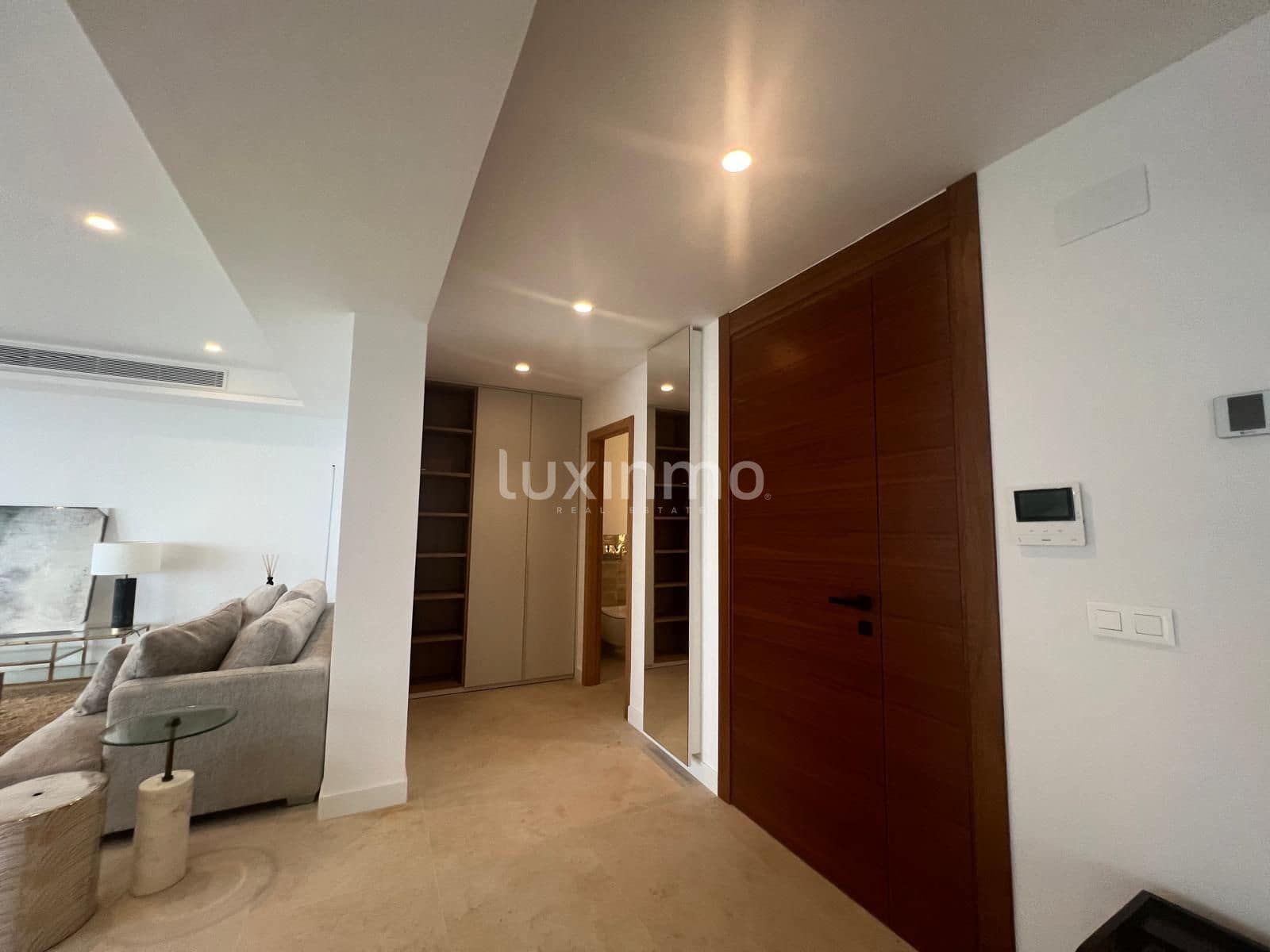 3 bedroom Villa for sale in Altea with pool garage - € 1,500,000 (Ref: 9126409)