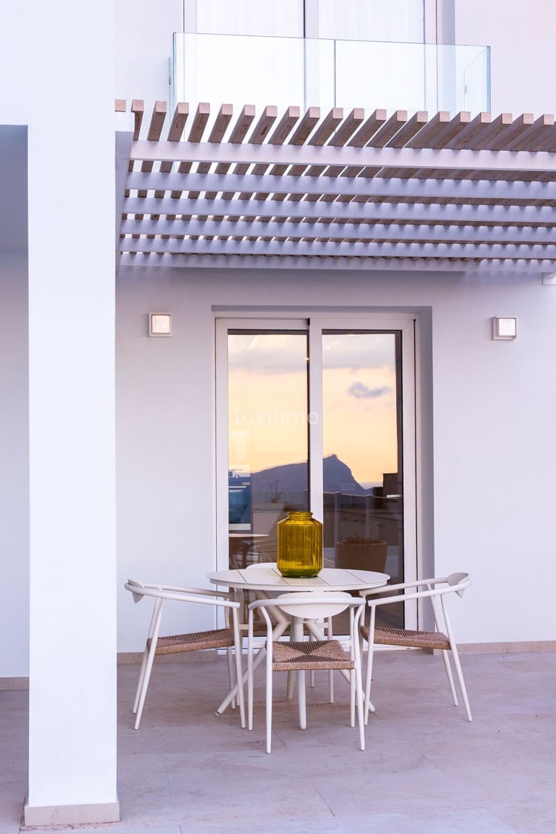 3 makuuhuone Huvila myytävänä paikassa Altea mukana uima-altaan 
autotalli - 1 500 000 € (Ref: 9126409)