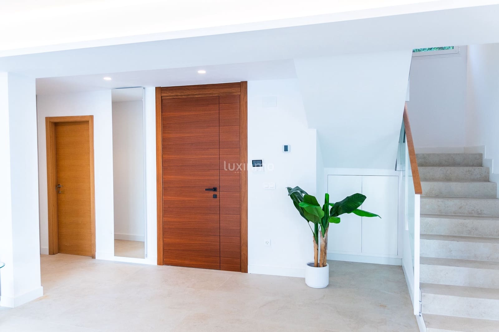 3 makuuhuone Huvila myytävänä paikassa Altea mukana uima-altaan 
autotalli - 1 500 000 € (Ref: 9126409)