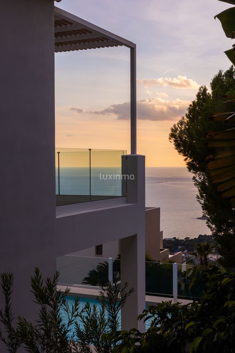 3 makuuhuone Huvila myytävänä paikassa Altea mukana uima-altaan 
autotalli - 1 500 000 € (Ref: 9126409)