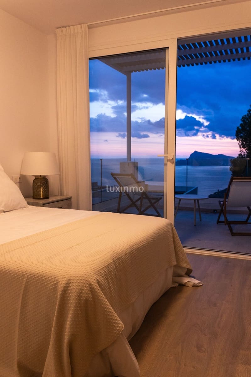 3 makuuhuone Huvila myytävänä paikassa Altea mukana uima-altaan 
autotalli - 1 500 000 € (Ref: 9126409)