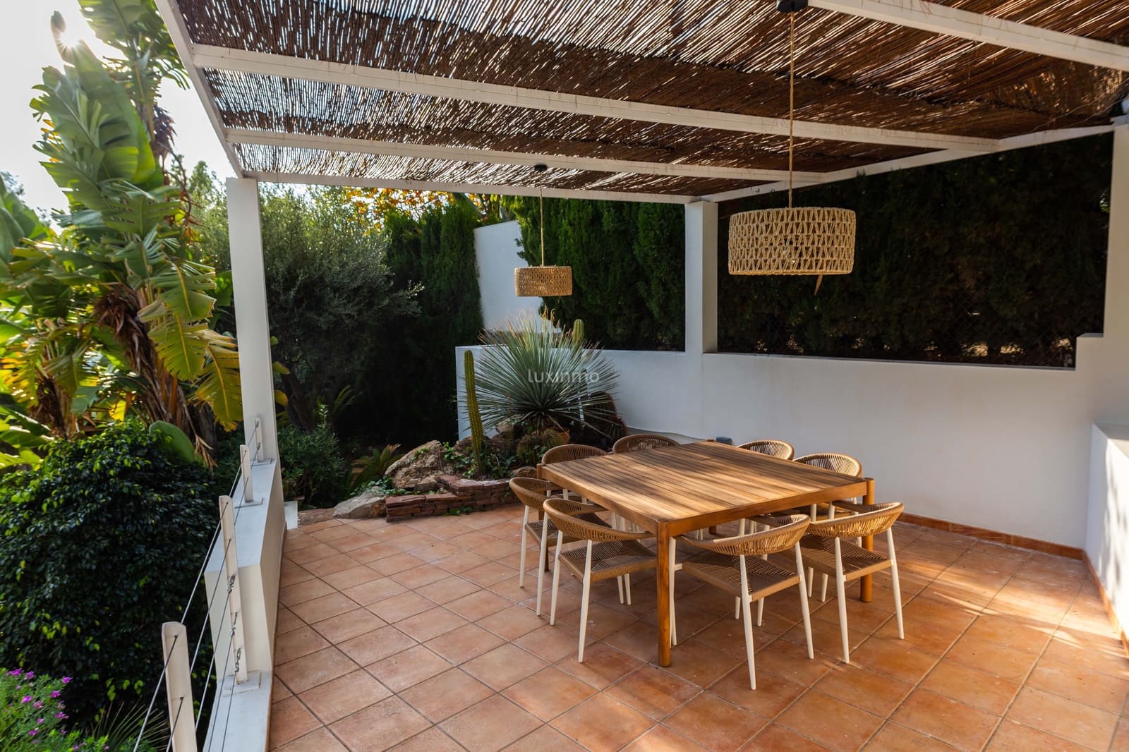 3 makuuhuone Huvila myytävänä paikassa Altea mukana uima-altaan 
autotalli - 1 500 000 € (Ref: 9126409)