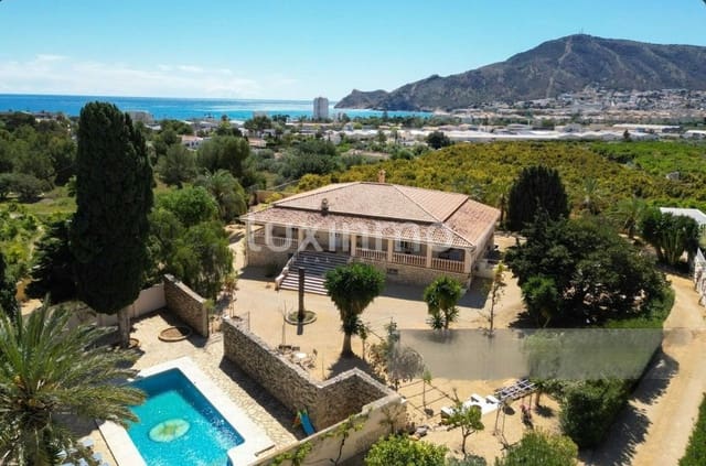 7 soveværelse Villa til leje i Altea - € 4.950 (Ref: 9131516)