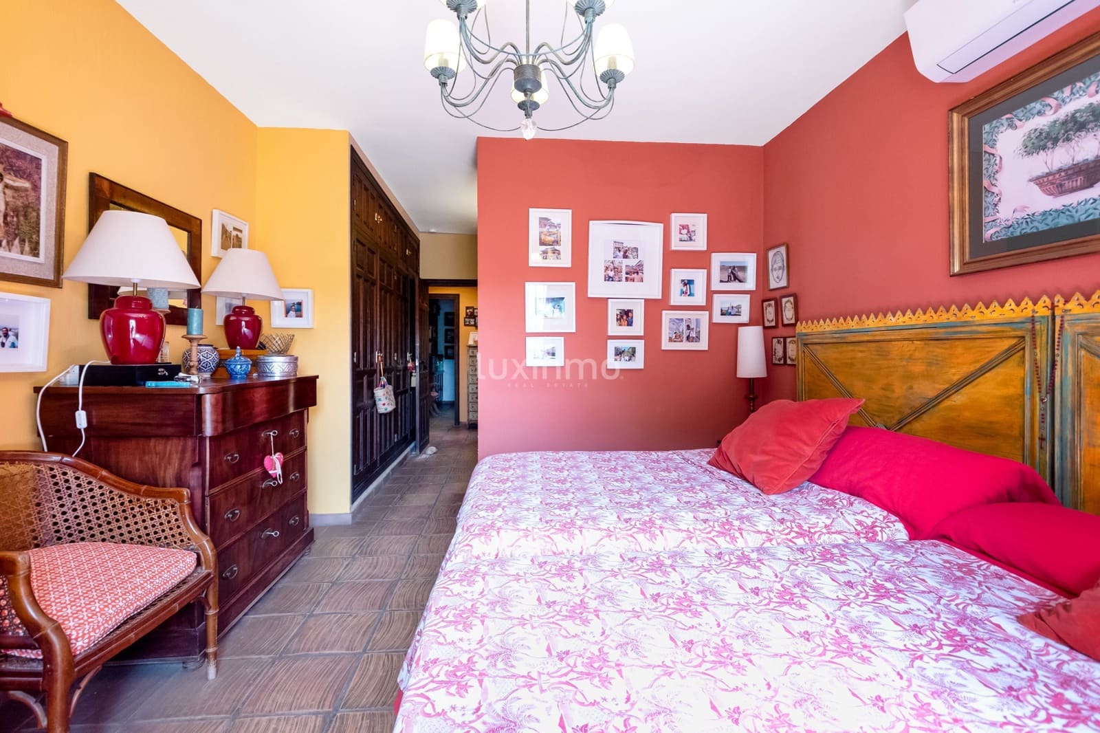 6 soveværelse Villa til salg i Alicante by med swimmingpool garage - € 1.350.000 (Ref: 9131517)