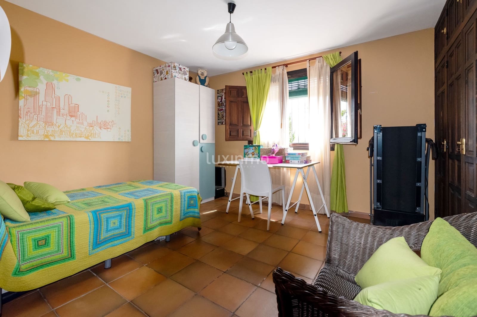 6 soveværelse Villa til salg i Alicante by med swimmingpool garage - € 1.350.000 (Ref: 9131517)