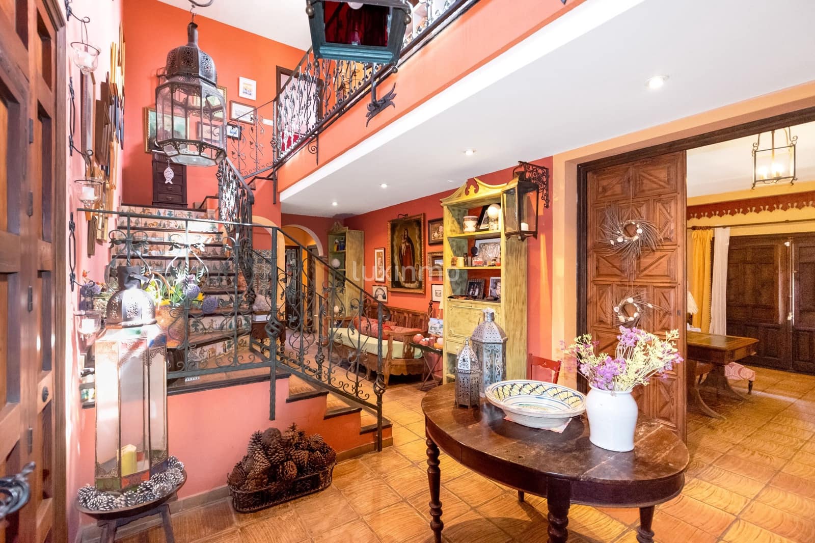 6 soveværelse Villa til salg i Alicante by med swimmingpool garage - € 1.350.000 (Ref: 9131517)