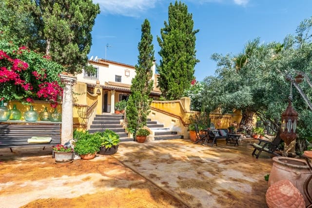 6 slaapkamer Villa te koop in Alicante stad met zwembad garage - € 1.350.000 (Ref: 9131517)