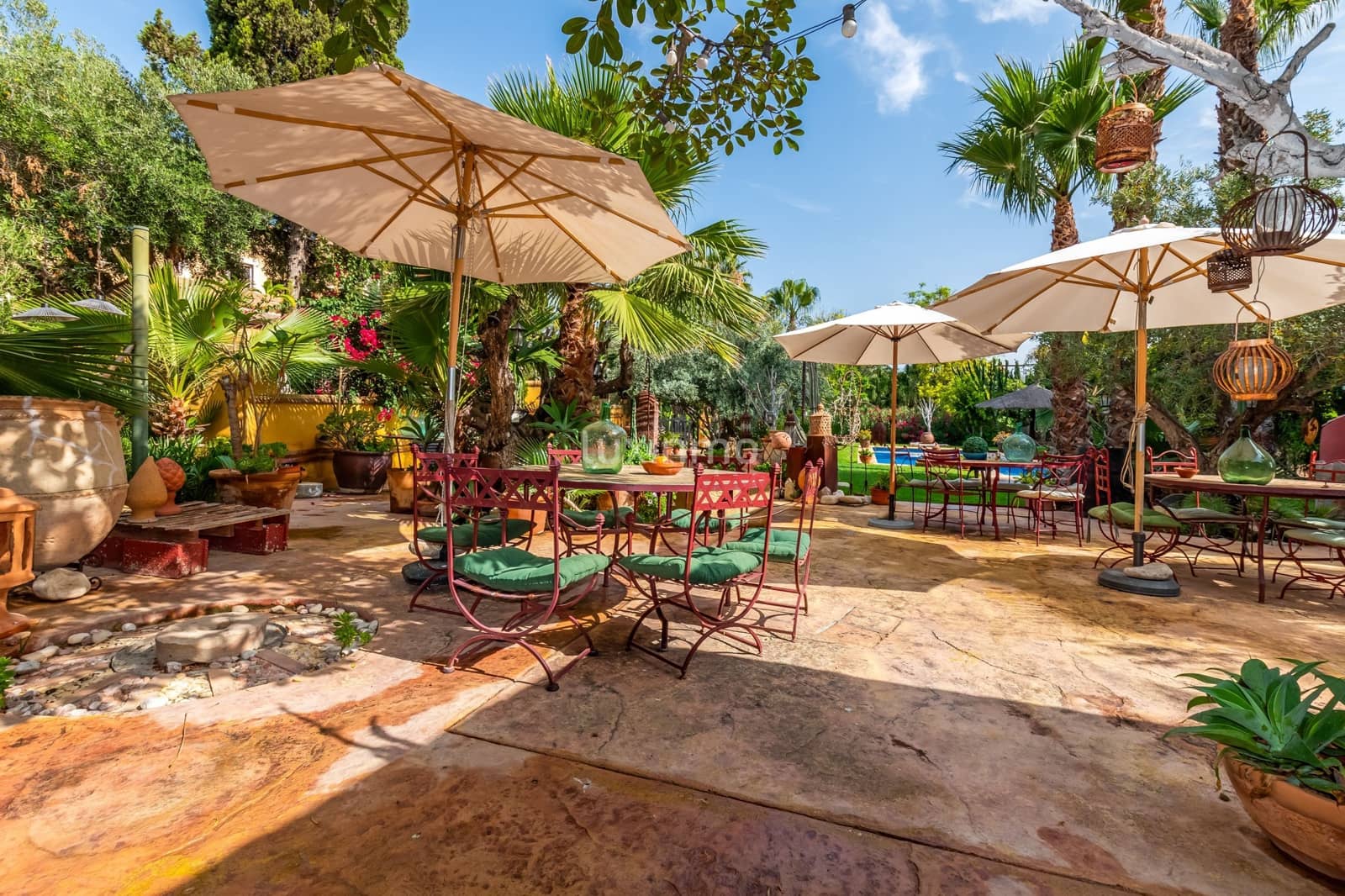 6 soveværelse Villa til salg i Alicante by med swimmingpool garage - € 1.350.000 (Ref: 9131517)