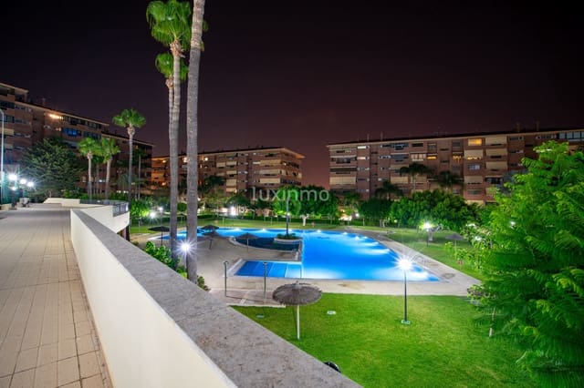 5 Zimmer Apartment zu verkaufen in Alicante / Alacant Stadt mit Pool - 585.000 € (Ref: 9131779)