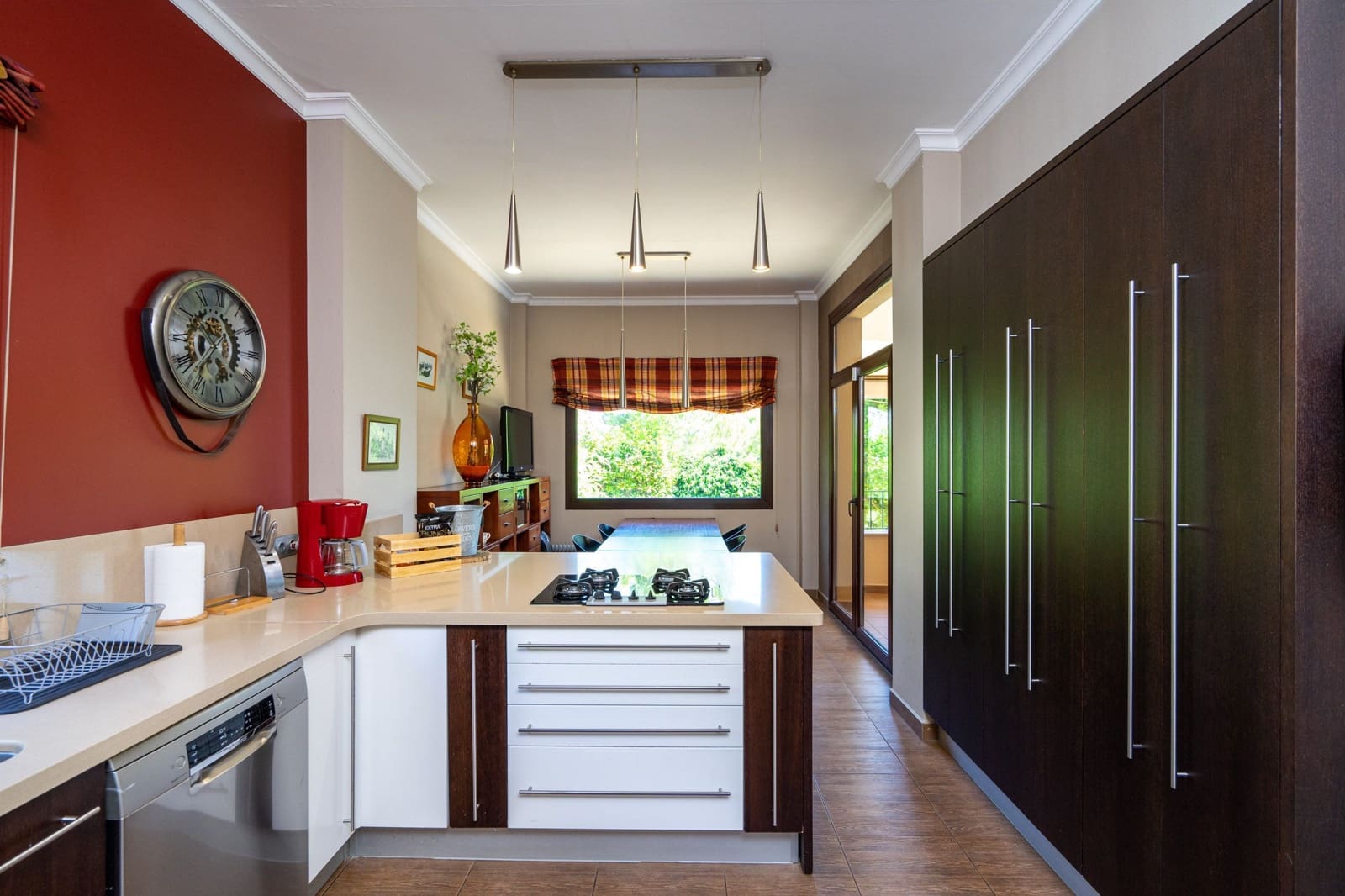 4 bedroom Villa for rent in Calpe / Calp with pool garage - € 3,500 (Ref: 9135187)