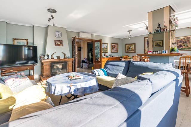 7 soverom Villa til salgs i Benidorm med svømmebasseng garasje - € 1 615 000 (Ref: 9135188)