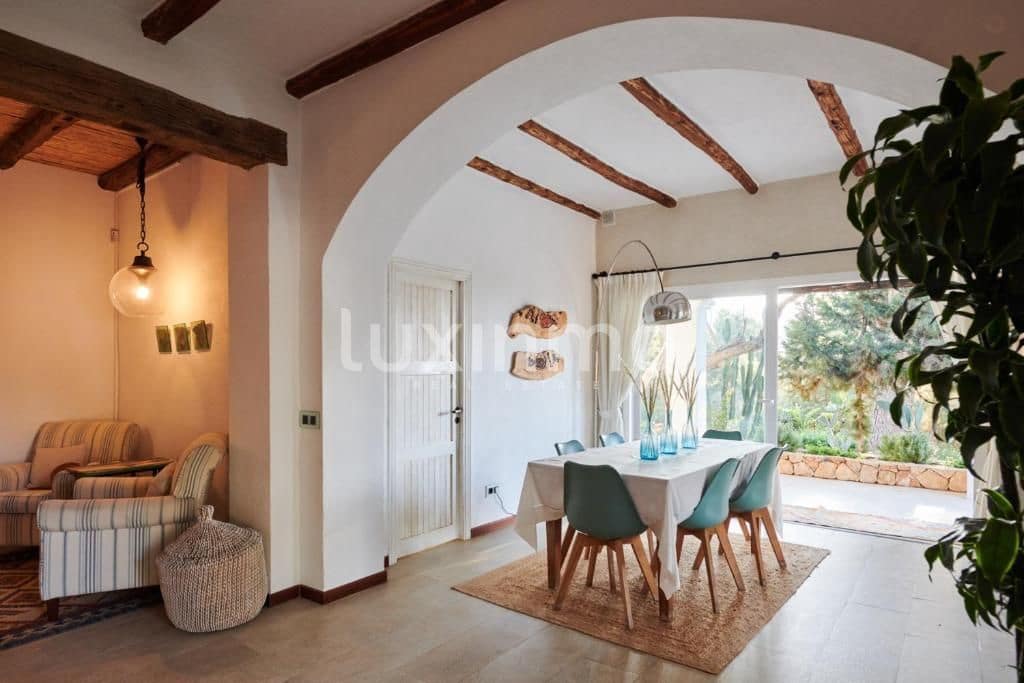 9 slaapkamer Villa te koop in San Jose / Sant Josep de Sa Talaia met zwembad garage - € 5.900.000 (Ref: 9148139)