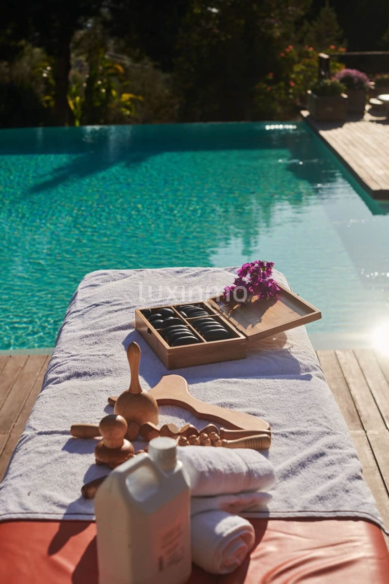 9 slaapkamer Villa te koop in San Jose / Sant Josep de Sa Talaia met zwembad garage - € 5.900.000 (Ref: 9148139)