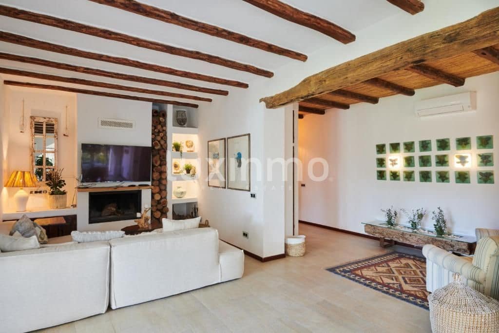 9 slaapkamer Villa te koop in San Jose / Sant Josep de Sa Talaia met zwembad garage - € 5.900.000 (Ref: 9148139)