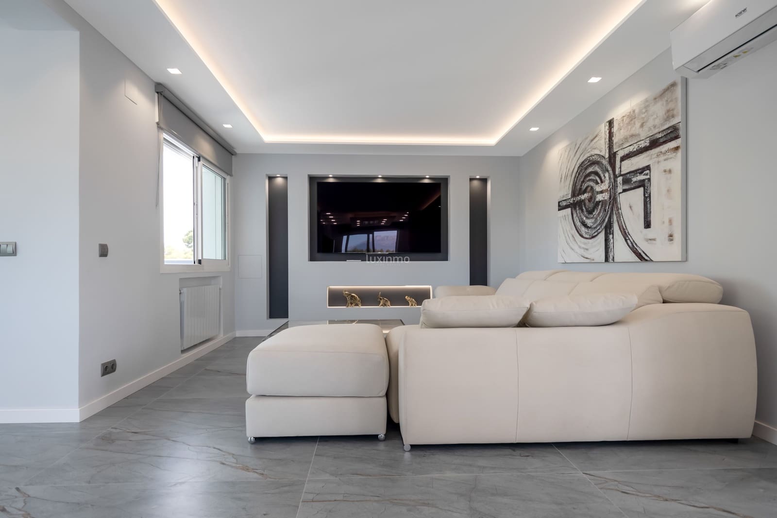 6 makuuhuone Huvila myytävänä paikassa La Nucia mukana 
autotalli - 1 350 000 € (Ref: 9148821)