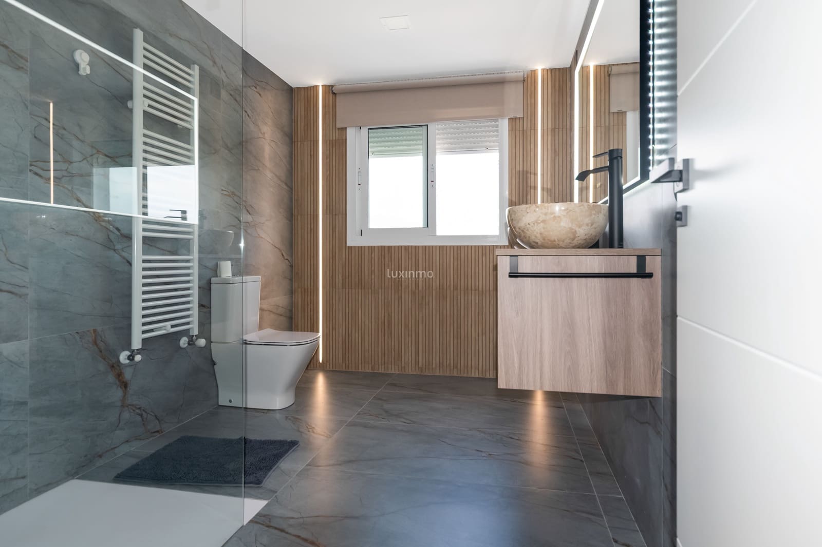 6 makuuhuone Huvila myytävänä paikassa La Nucia mukana 
autotalli - 1 350 000 € (Ref: 9148821)