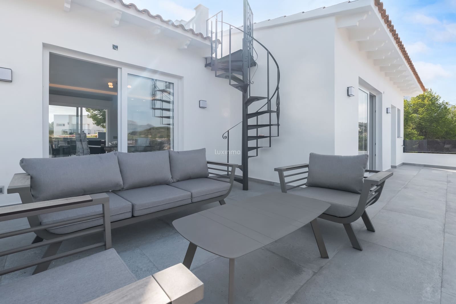 6 makuuhuone Huvila myytävänä paikassa La Nucia mukana 
autotalli - 1 350 000 € (Ref: 9148821)