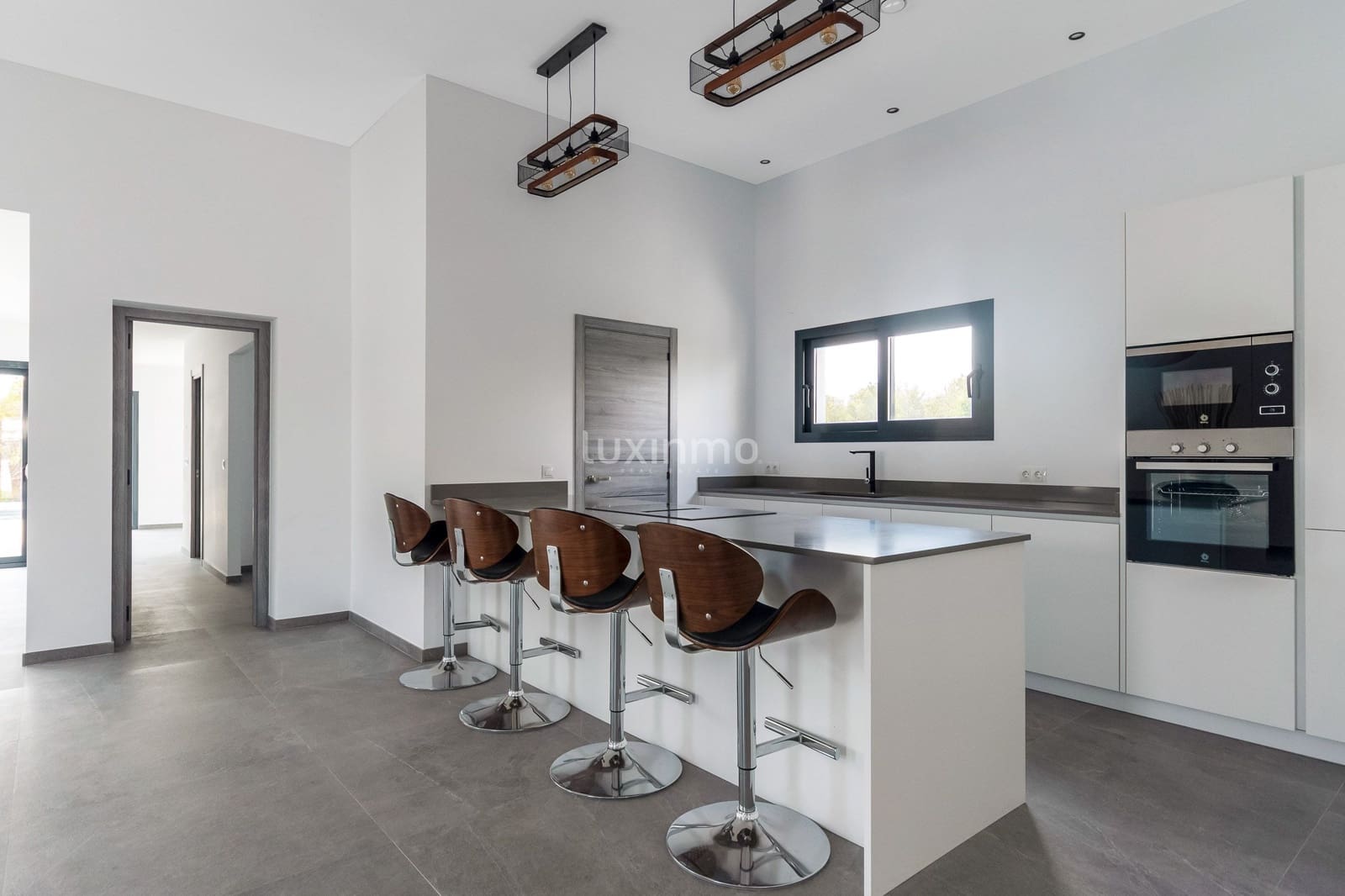 3 soverom Villa til salgs i La Nucia med svømmebasseng garasje - € 1 170 000 (Ref: 9148822)