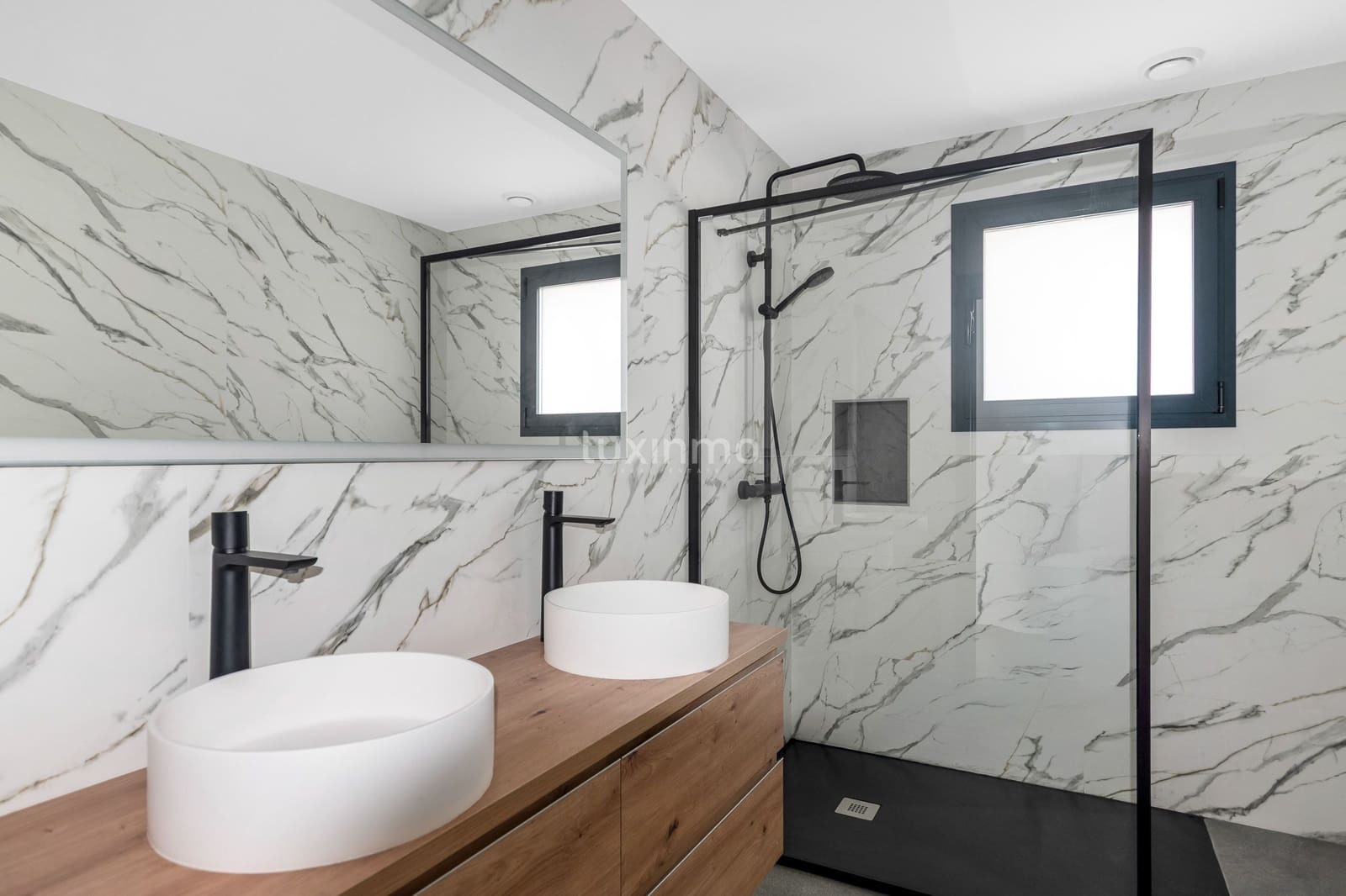 3 soverom Villa til salgs i La Nucia med svømmebasseng garasje - € 1 170 000 (Ref: 9148822)