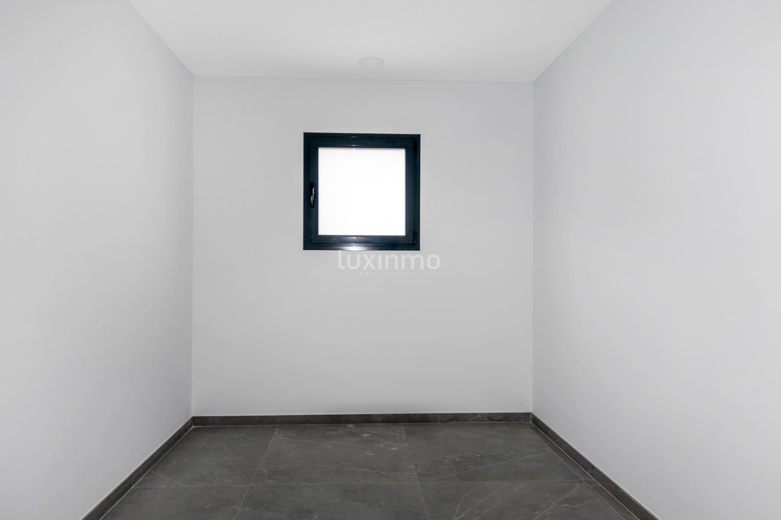 3 soverom Villa til salgs i La Nucia med svømmebasseng garasje - € 1 170 000 (Ref: 9148822)