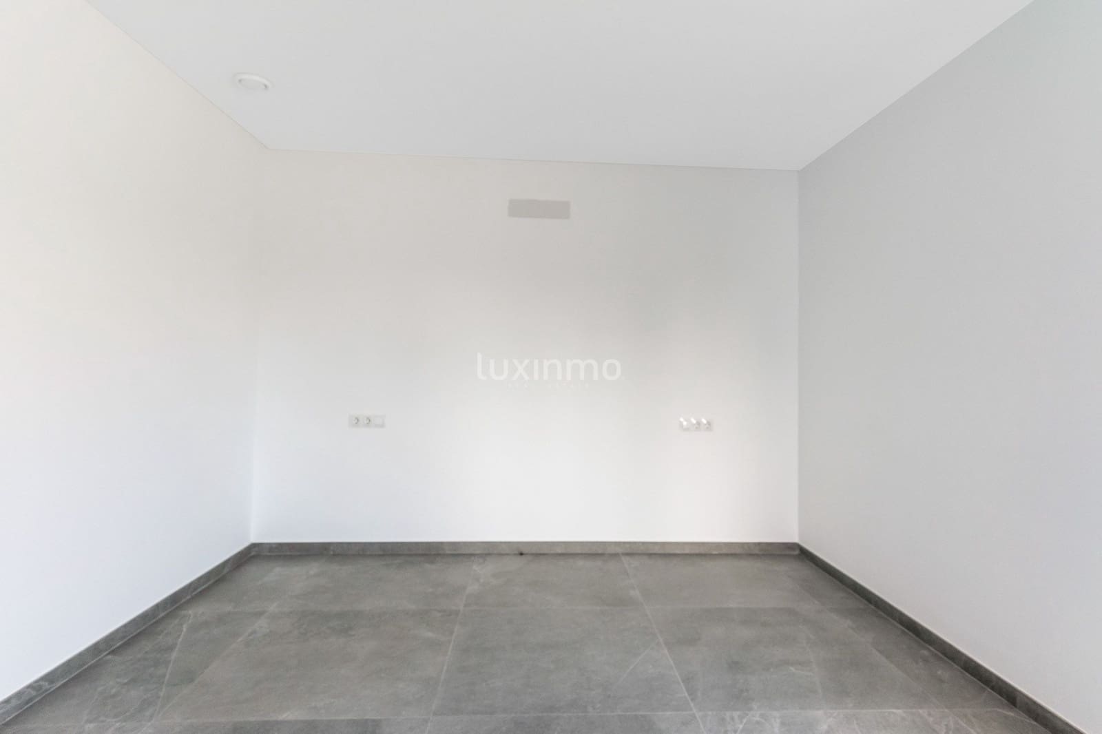 3 soverom Villa til salgs i La Nucia med svømmebasseng garasje - € 1 170 000 (Ref: 9148822)