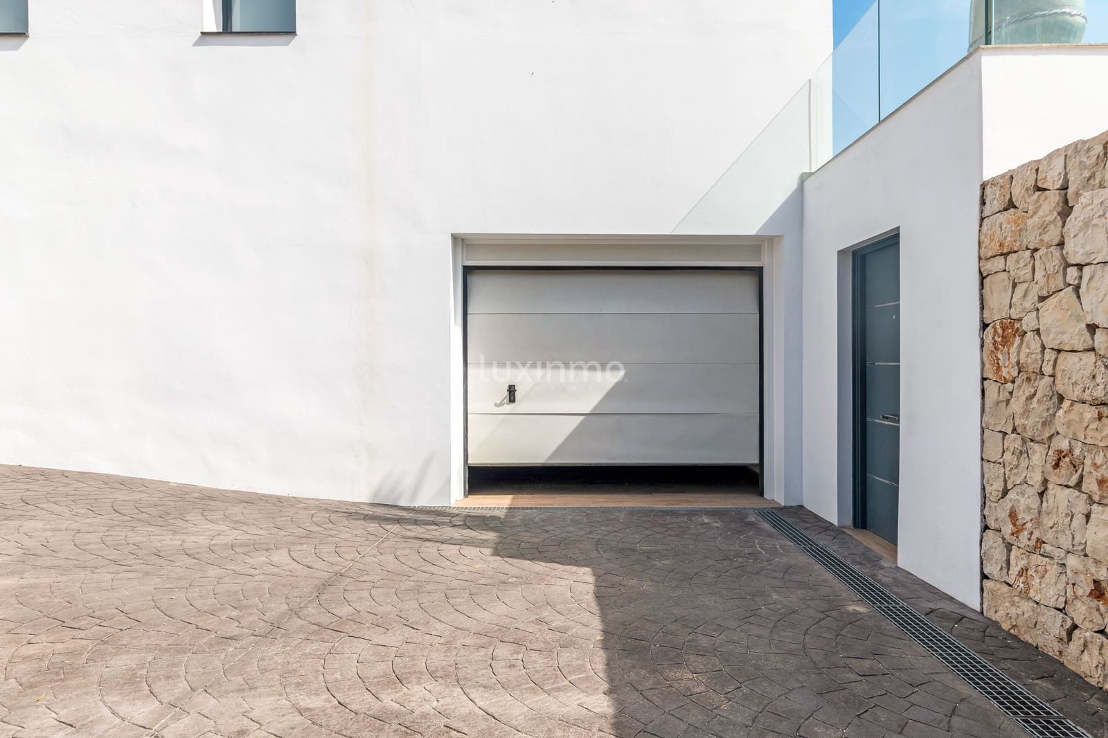 3 soverom Villa til salgs i La Nucia med svømmebasseng garasje - € 1 170 000 (Ref: 9148822)