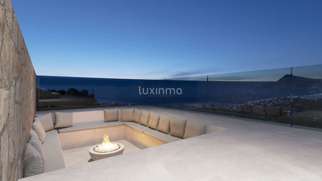 5 soverom Villa til salgs i Altea med svømmebasseng garasje - € 3 800 000 (Ref: 9151074)