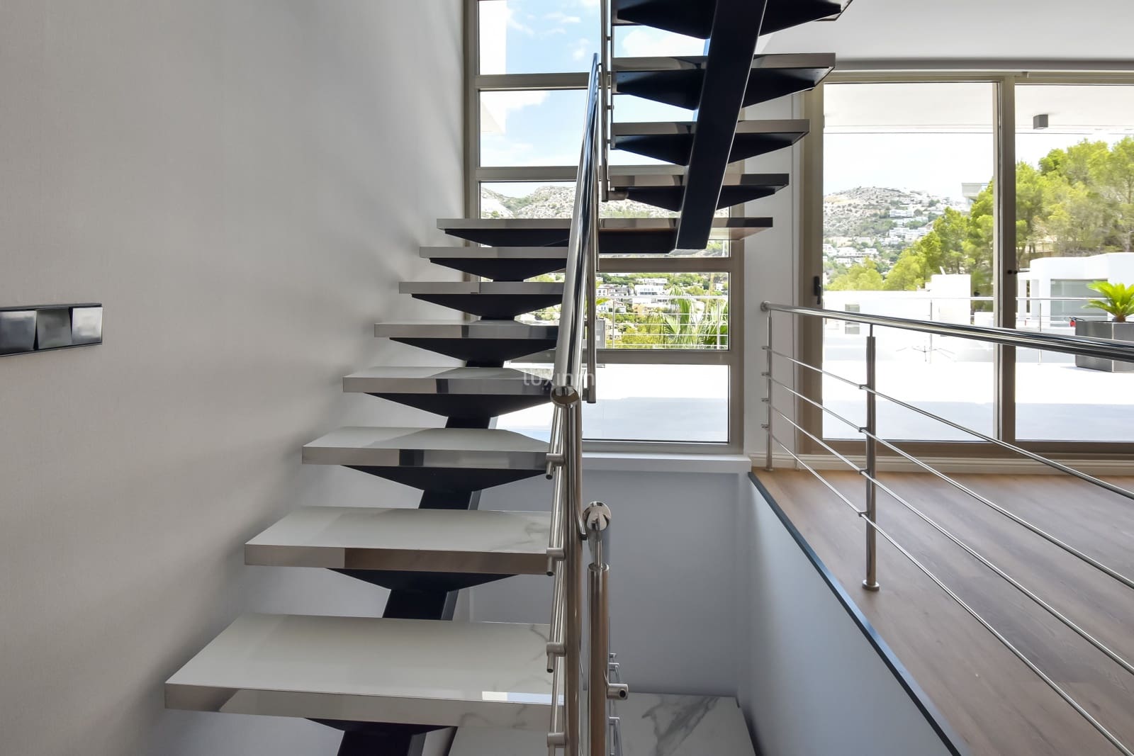 5 soveværelse Villa til leje i Altea med swimmingpool garage - € 3.950 (Ref: 9152486)