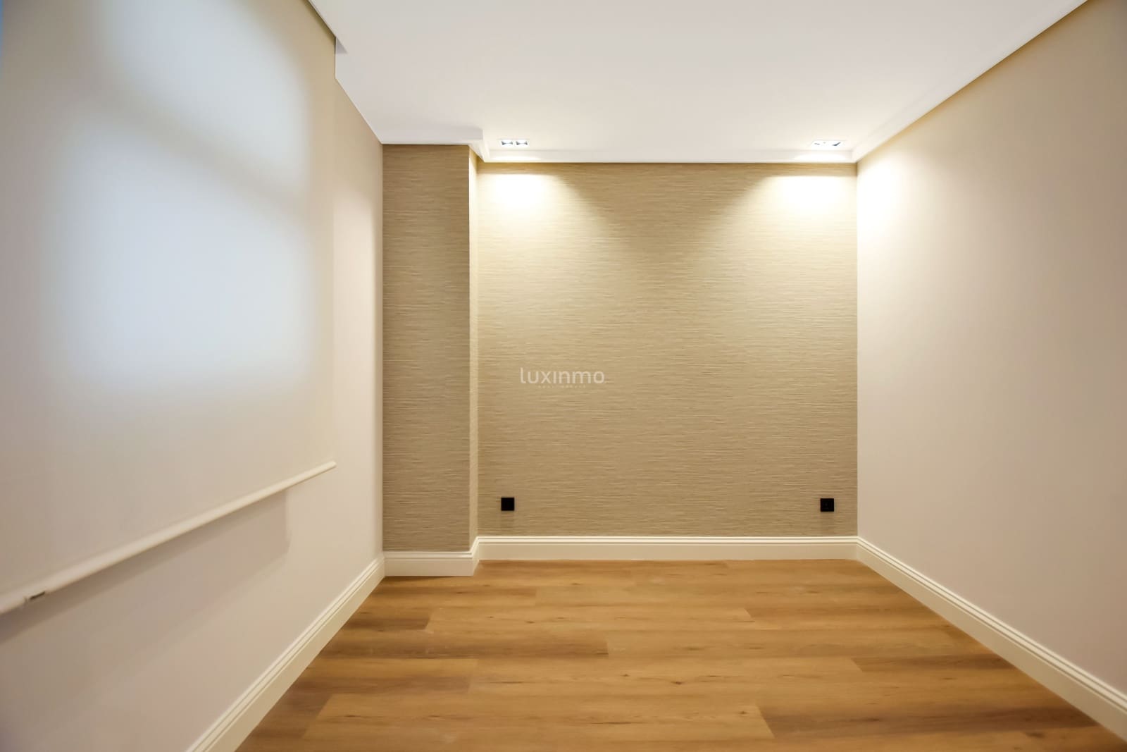 5 soveværelse Villa til leje i Altea med swimmingpool garage - € 3.950 (Ref: 9152486)