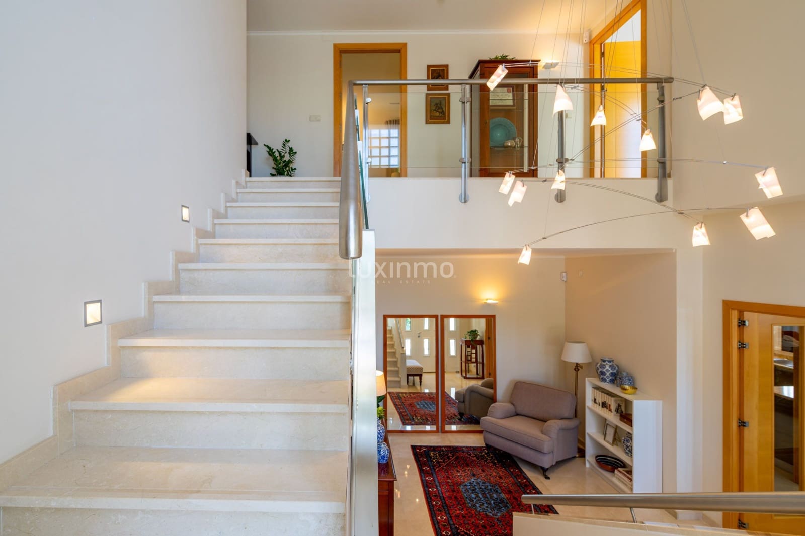 4 bedroom Villa for sale in Altea with pool garage - € 1,550,000 (Ref: 9159131)