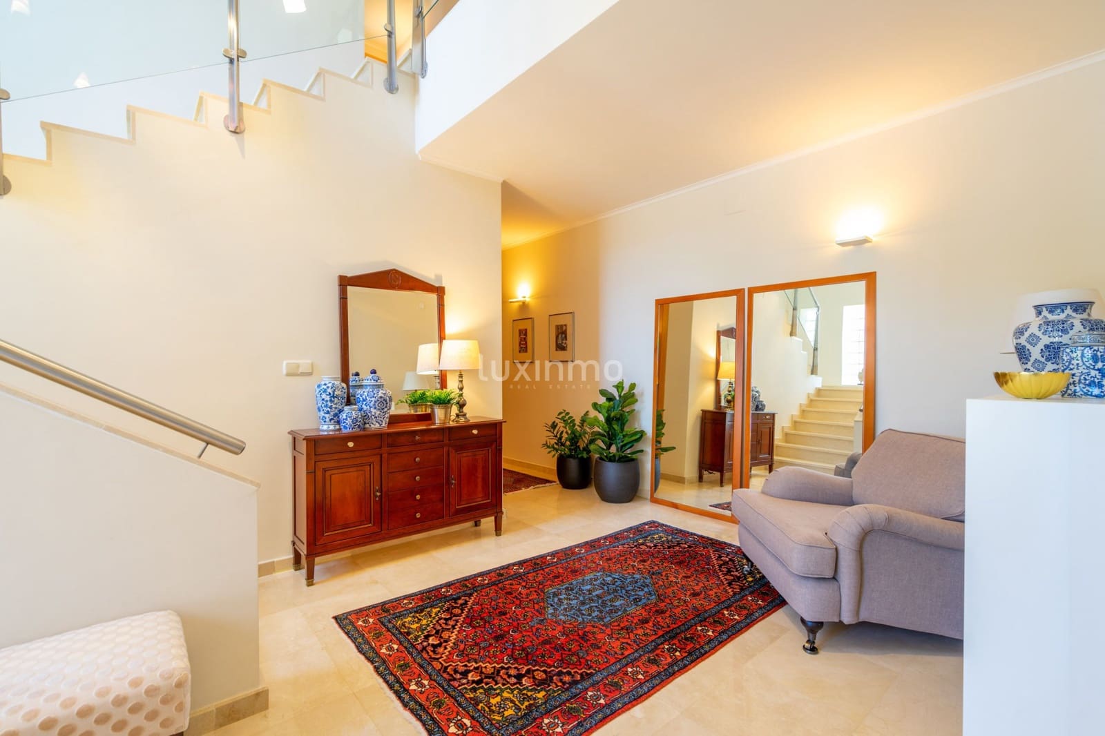 4 bedroom Villa for sale in Altea with pool garage - € 1,550,000 (Ref: 9159131)