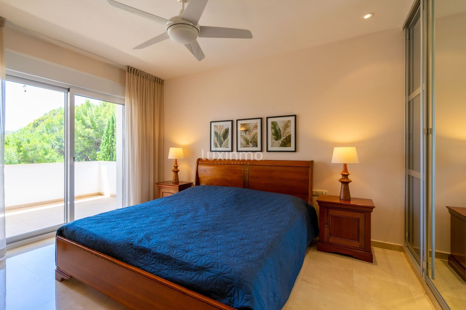 4 bedroom Villa for sale in Altea with pool garage - € 1,550,000 (Ref: 9159131)