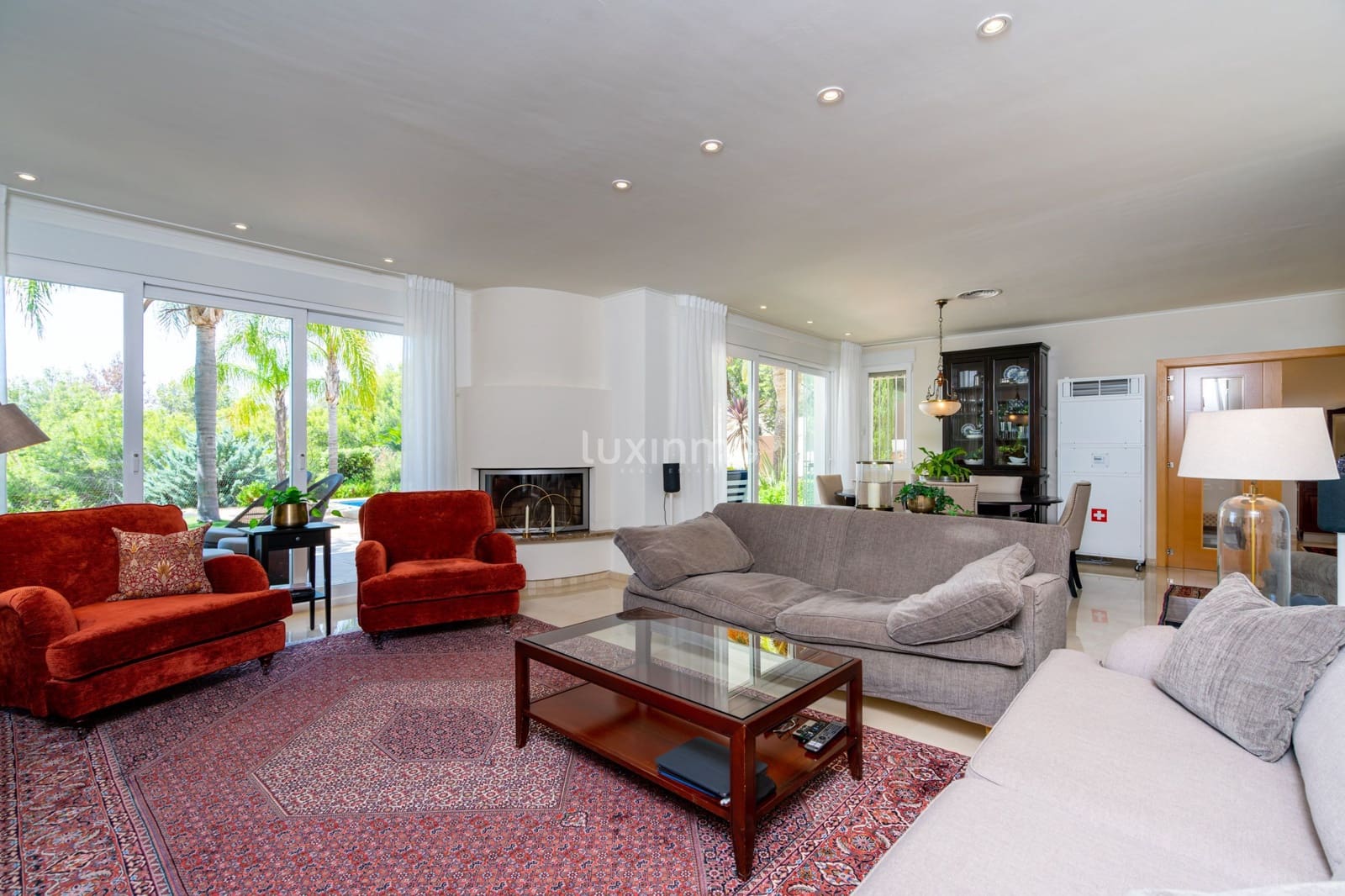 4 bedroom Villa for sale in Altea with pool garage - € 1,550,000 (Ref: 9159131)