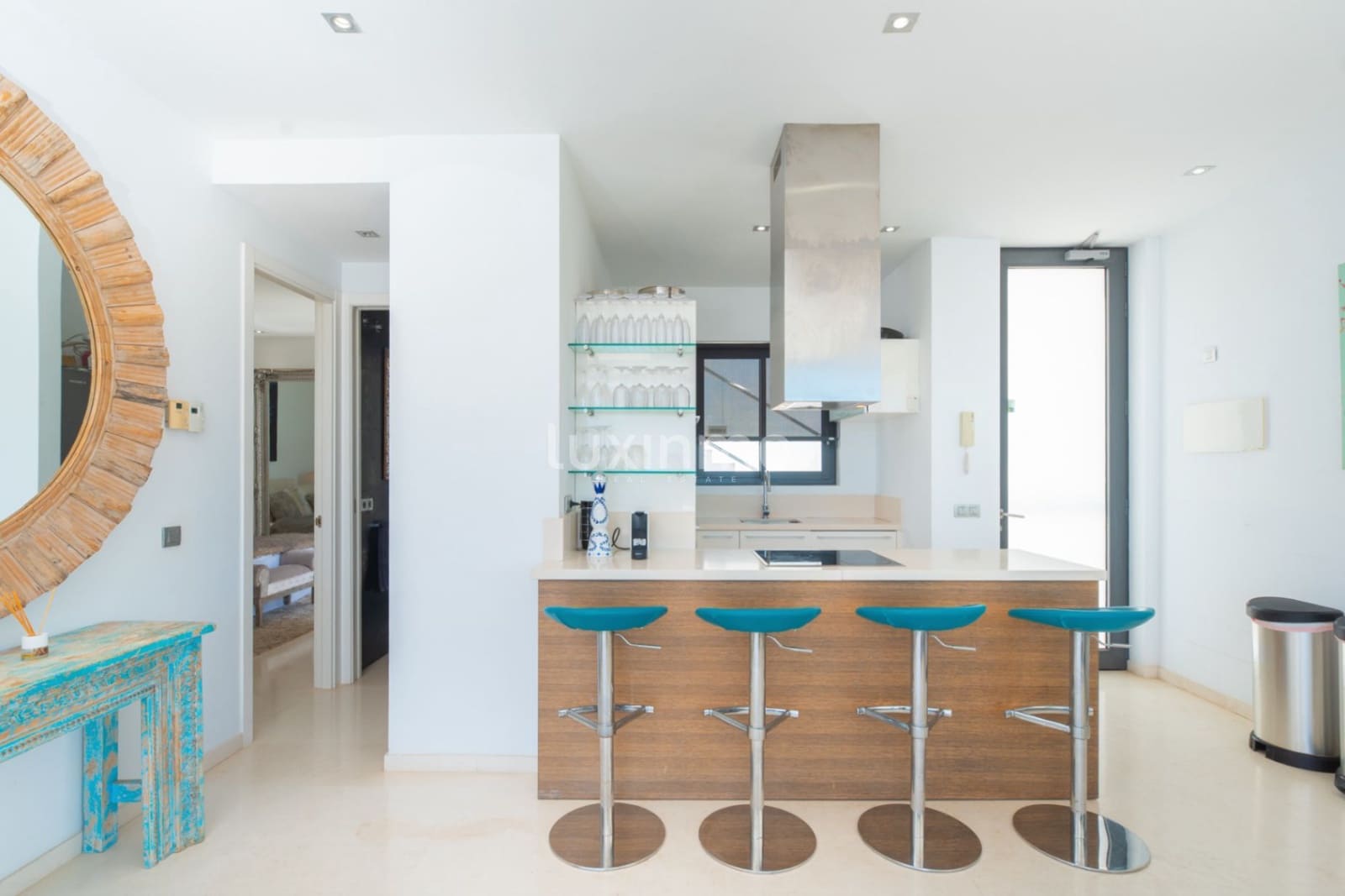 5 soverom Hus til salgs i Ibiza by med svømmebasseng garasje - € 2 995 000 (Ref: 9161797)