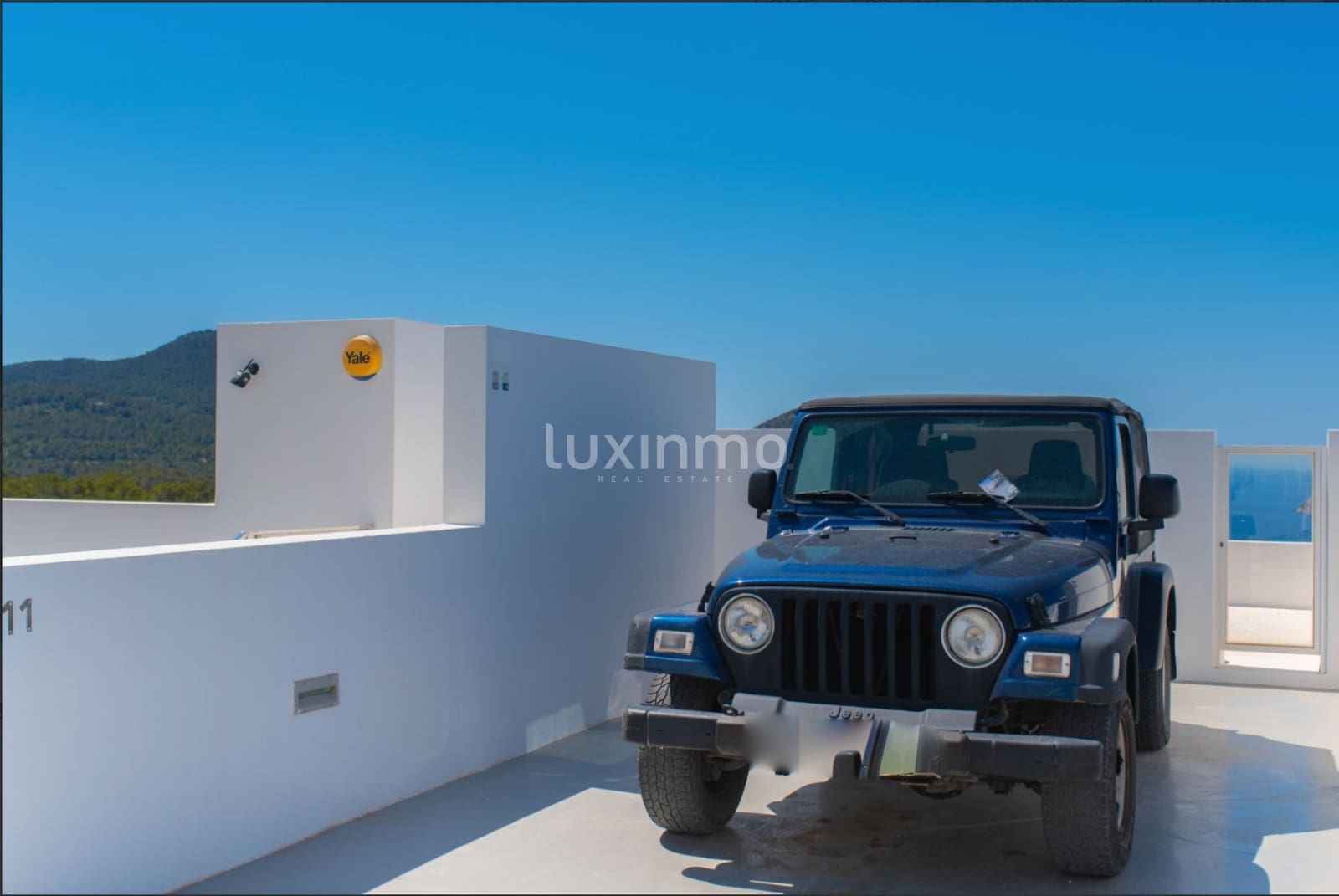 5 soverom Hus til salgs i Ibiza by med svømmebasseng garasje - € 2 995 000 (Ref: 9161797)