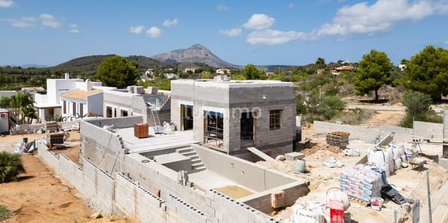 3 Zimmer Villa zu verkaufen in Javea / Xàbia mit Pool Garage - 1.375.000 € (Ref: 9167473)