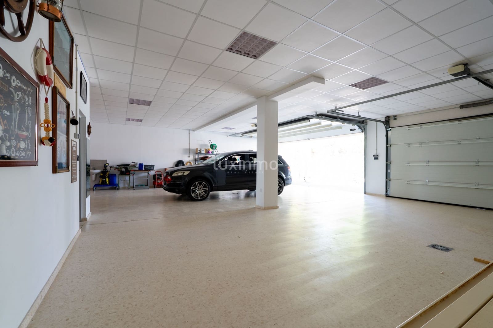 5 bedroom Villa for sale in Altea with pool garage - € 3,500,000 (Ref: 9168351)