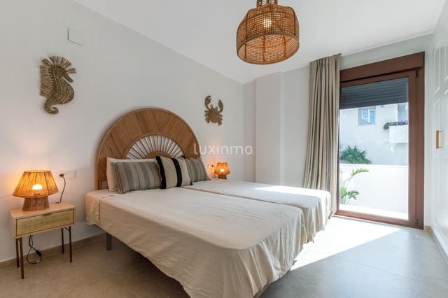 4 makuuhuone Huvila myytävänä paikassa Altea mukana uima-altaan 
autotalli - 1 750 000 € (Ref: 9172427)