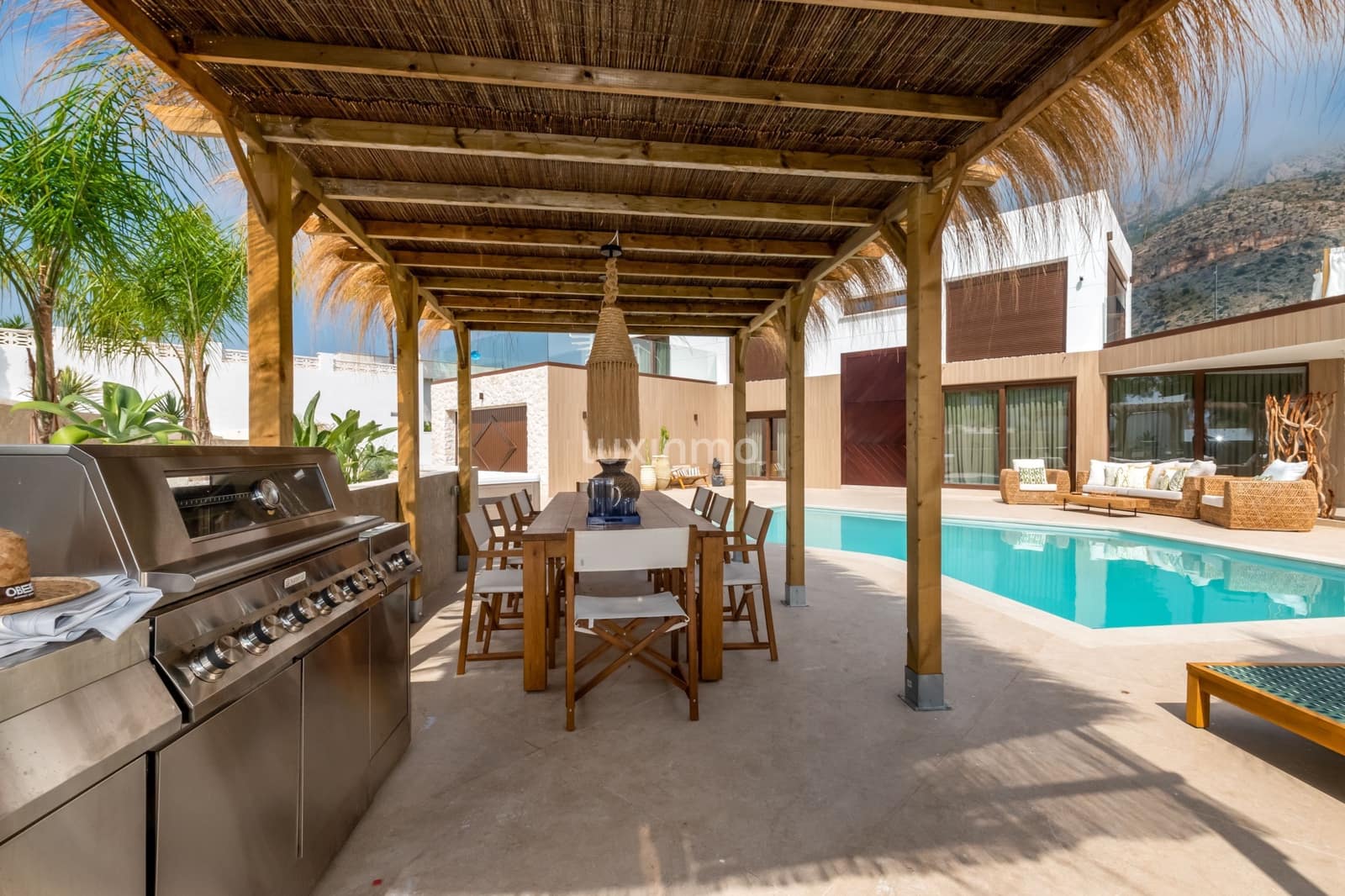 4 soveværelse Villa til salg i Altea med swimmingpool garage - € 1.900.000 (Ref: 9172427)