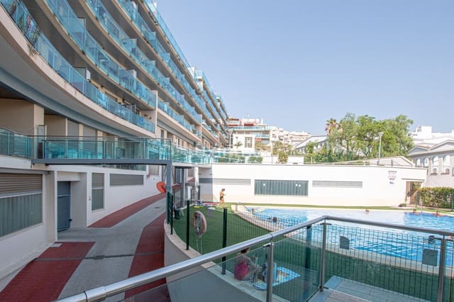 2 sovrum Lägenhet att hyra i Calpe / Calp med pool garage - 1 050 € (Ref: 9175305)