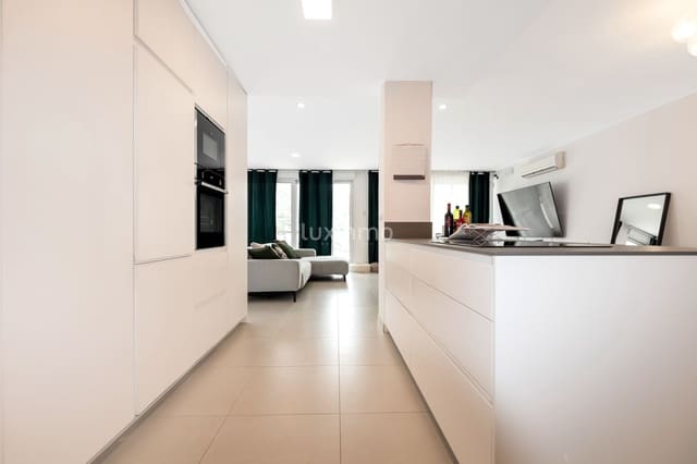 3 camera da letto Villa da affittare in Altea con piscina garage - 3.500 € (Rif: 9182018)