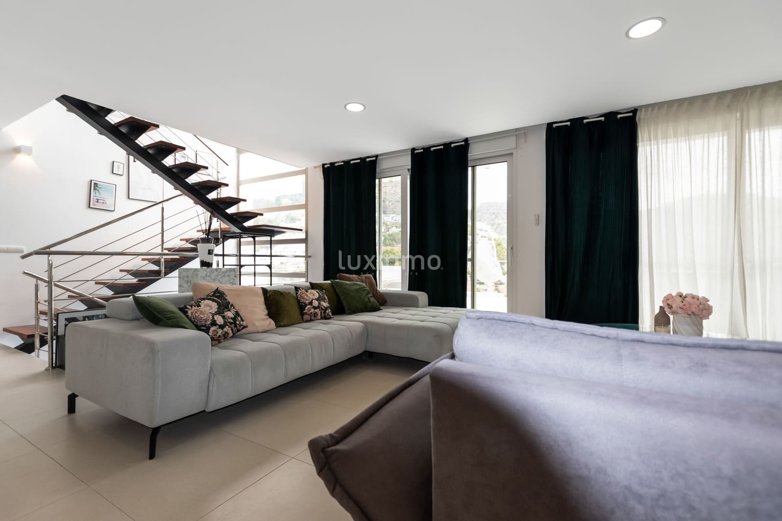 3 soveværelse Villa til leje i Altea med swimmingpool garage - € 3.500 (Ref: 9182018)